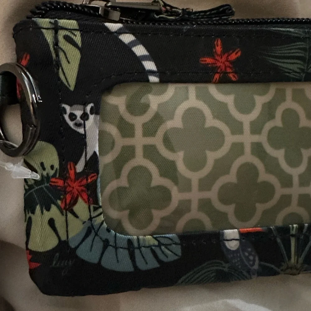 Lug Metro Wildlife Black Quilted Wallet with‎ Keychain NWT $33 MSRP